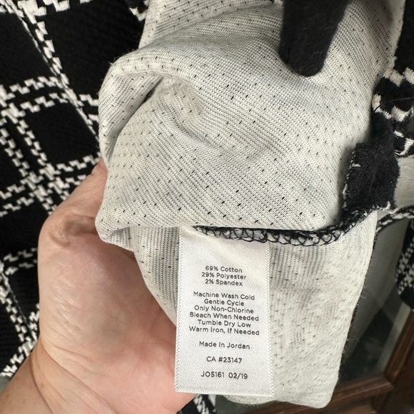 Talbots Top Large Black White Plaid Windowpane Ponte Knit Long Sleeve Side Slits - Picture 4 of 7